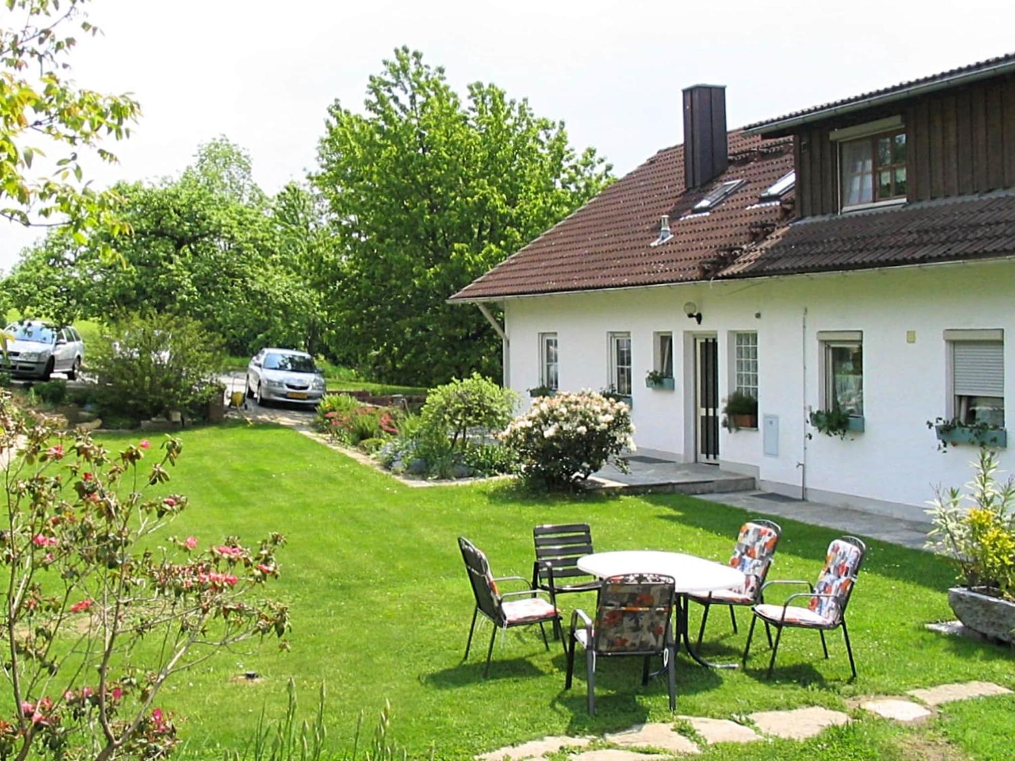 Welcoming Chalet Near Forest In Röhrnbach Extérieur photo
